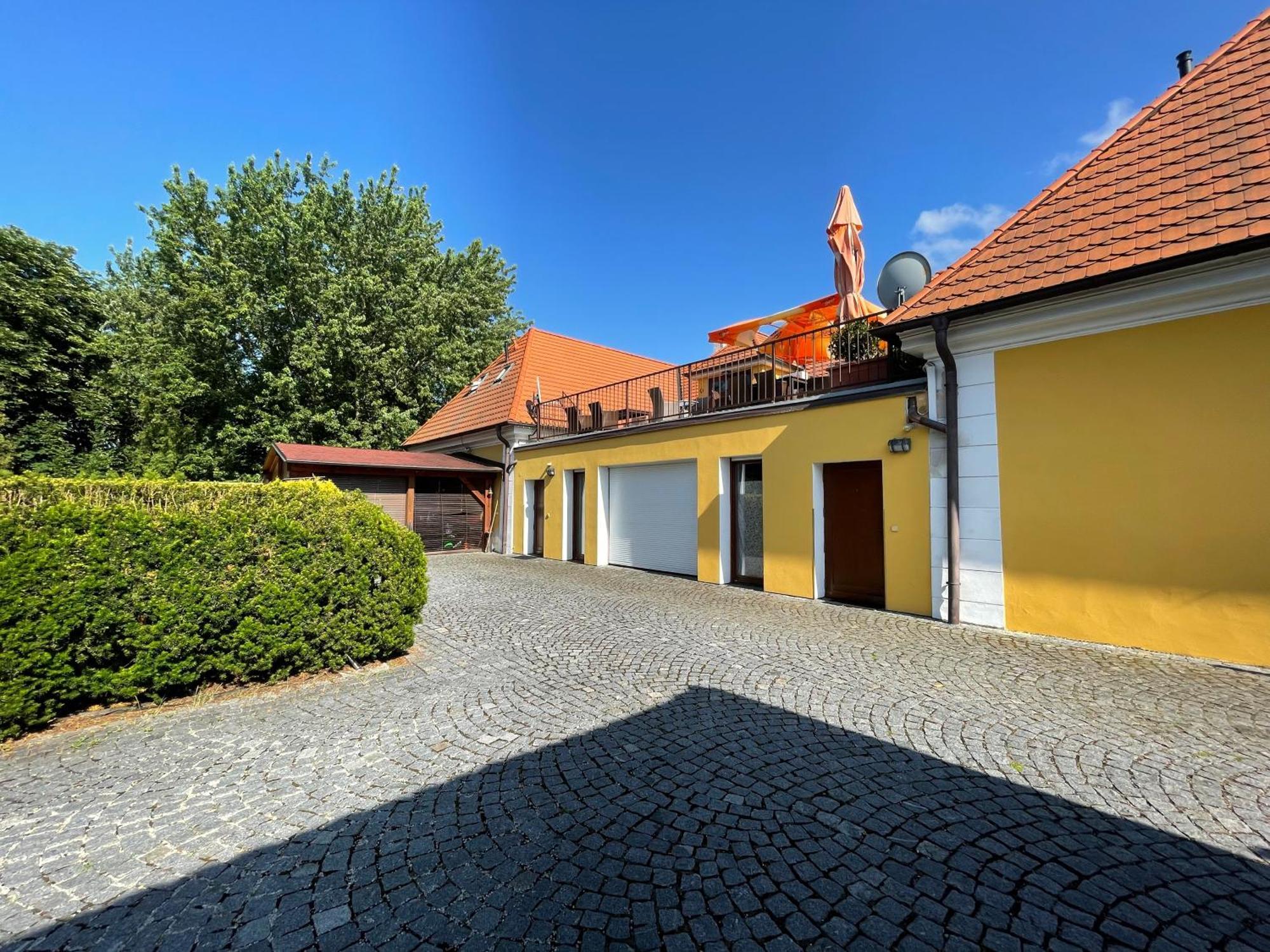 Historický dům u lázní Trebon Exterior foto
